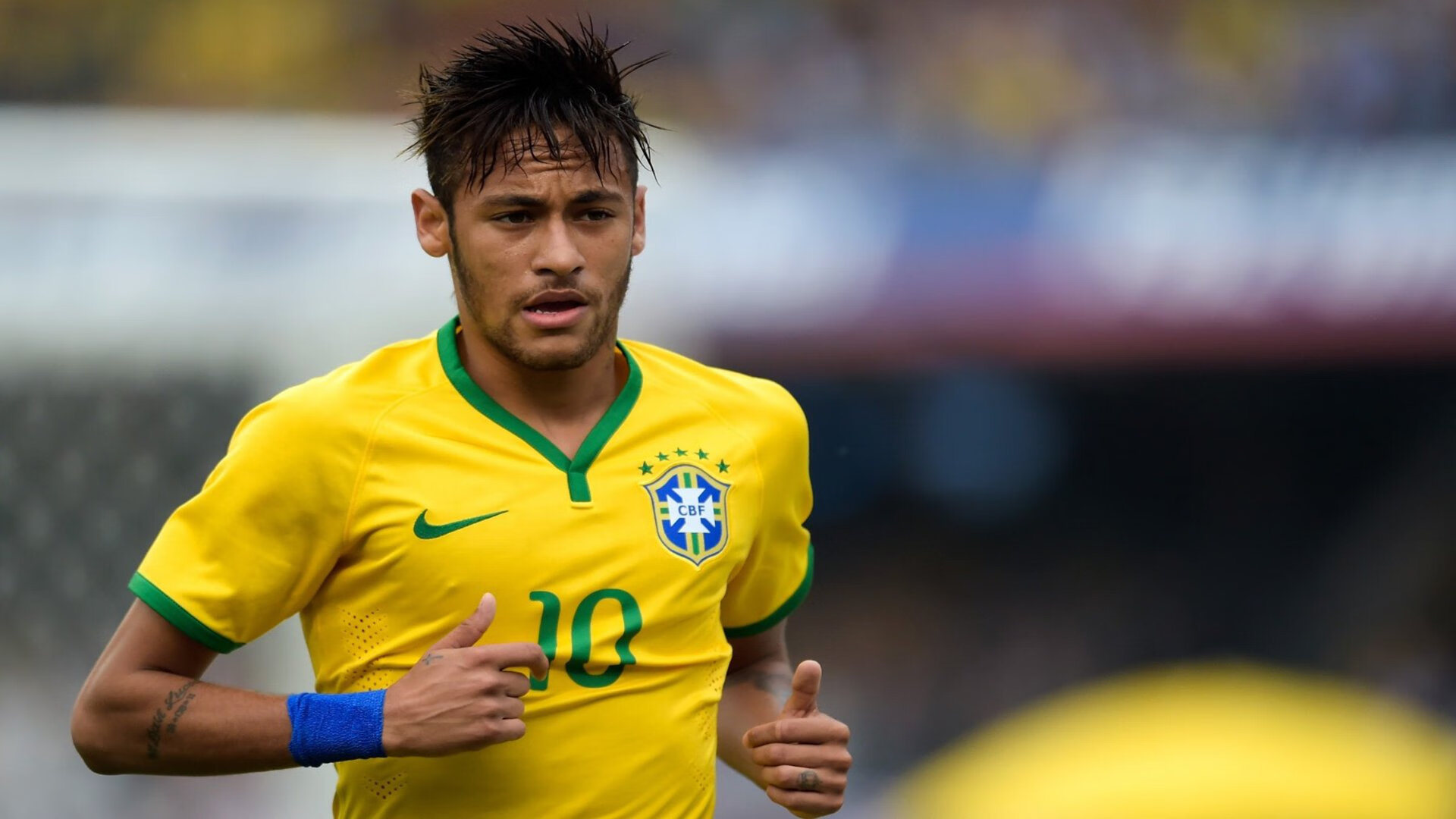 世界排名争夺战焦点战，曼联客场力克拜仁，改写欧战格局