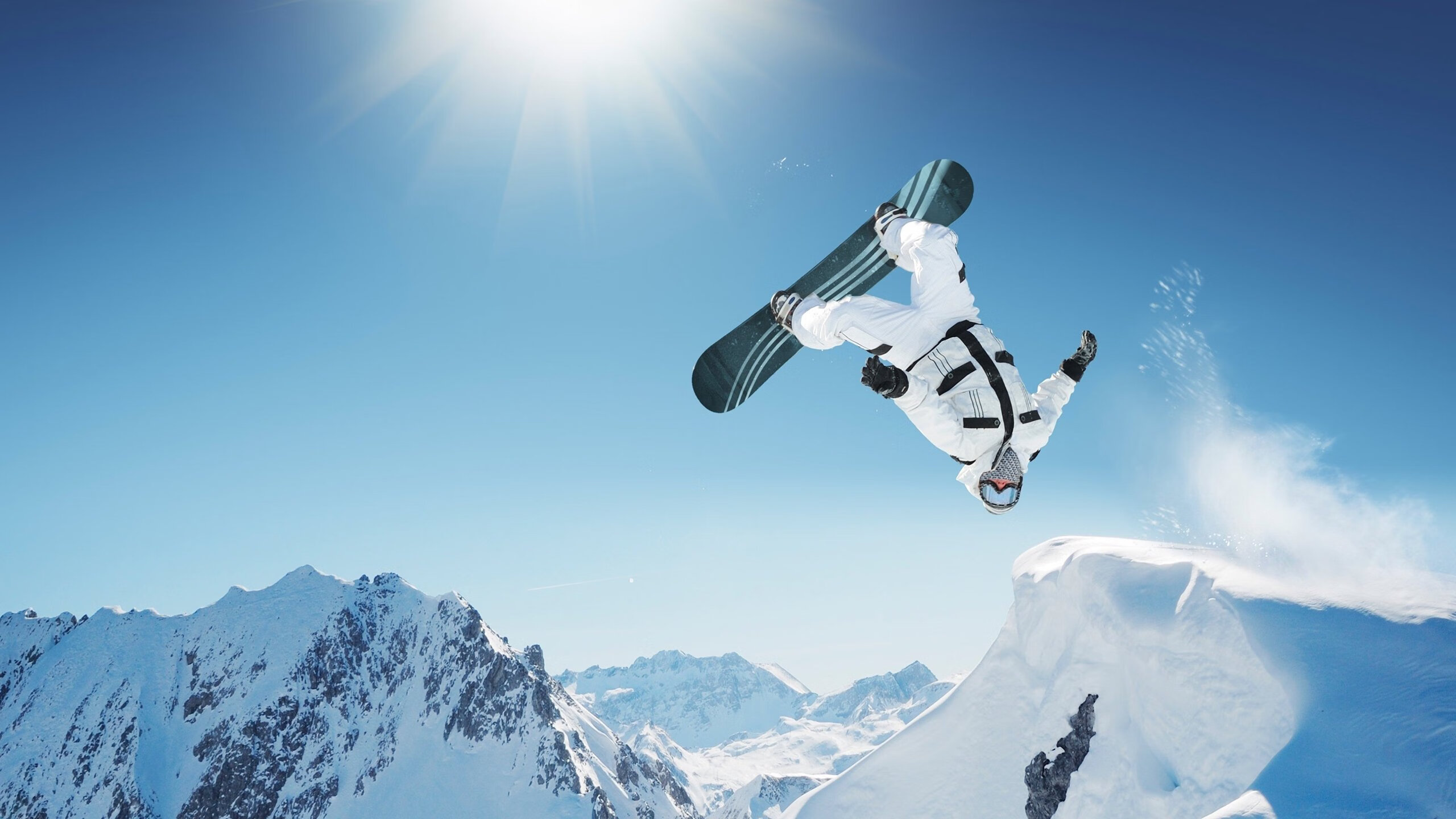 绝境逆转!山东队险胜快船,王哲林刷新纪录一战封神